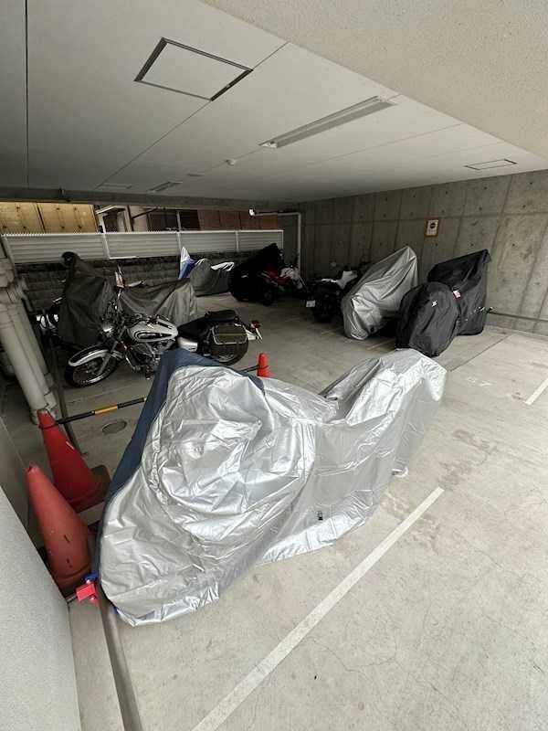 SERENiTE江坂四番館の物件内観写真