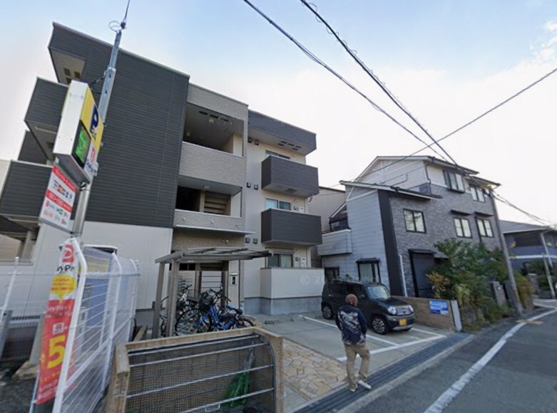 フジパレス栗山公園の物件外観写真