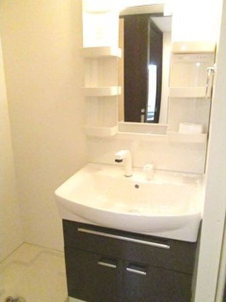 グランシス江坂の物件内観写真