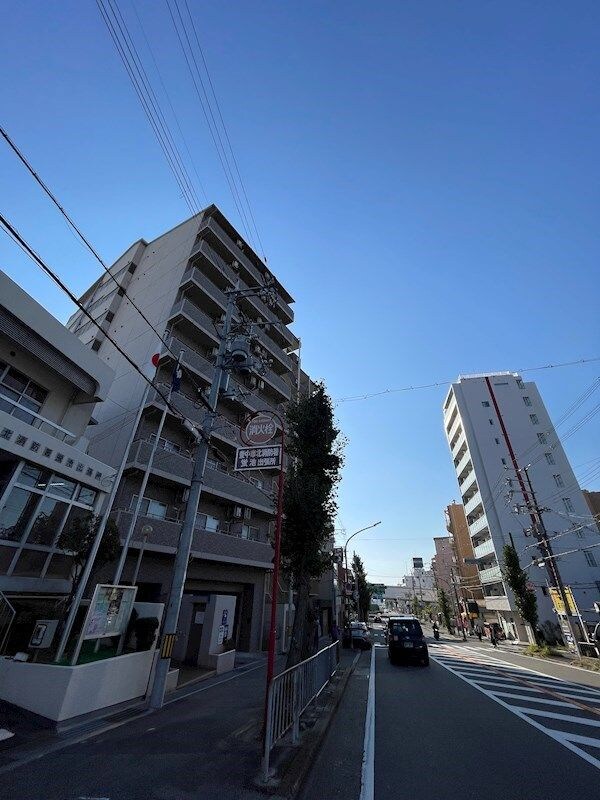 フローライト蛍池の物件外観写真