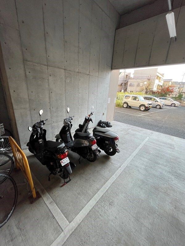 フローライト蛍池の物件内観写真