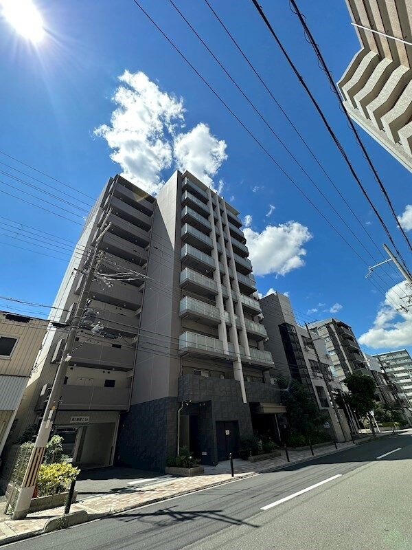 スペーシア江坂南金田の物件外観写真