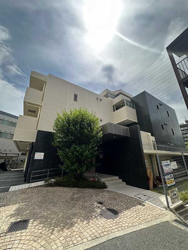 パークフラッツ緑地公園の物件外観写真