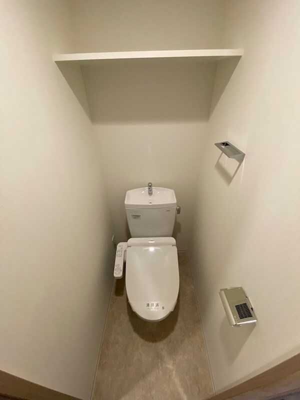 ArtizA淡路の物件内観写真