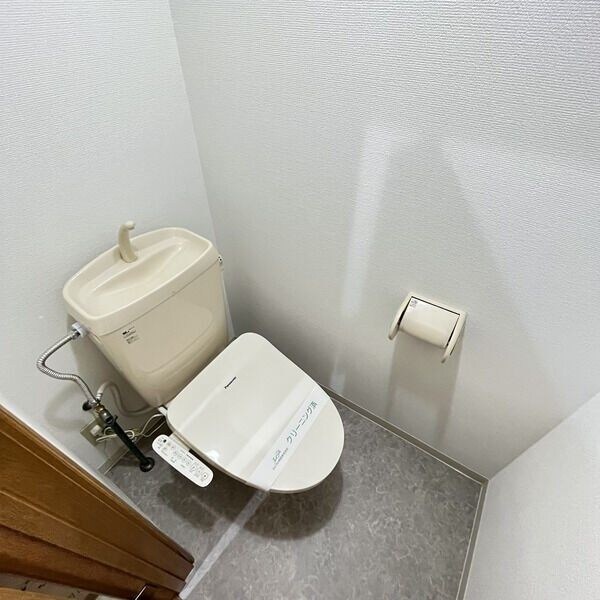 プレベール千里中央の物件内観写真