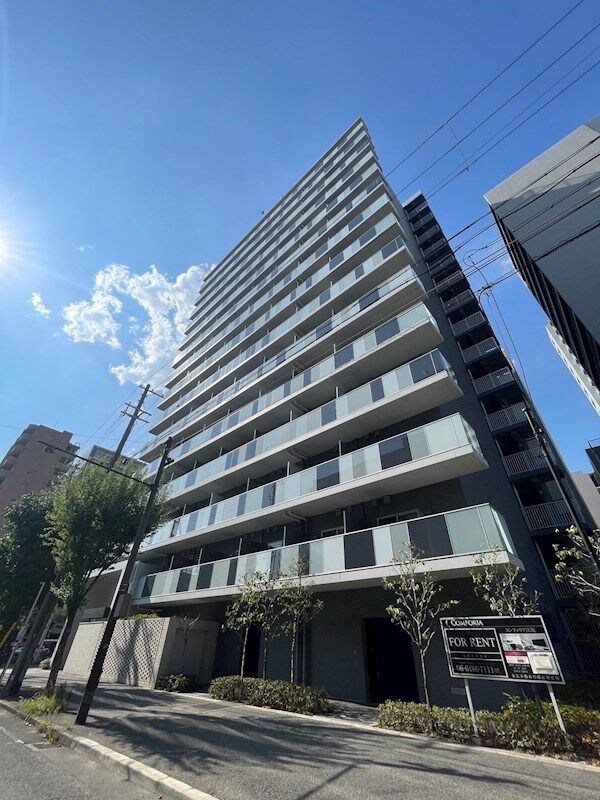 コンフォリア江坂広芝町の物件外観写真