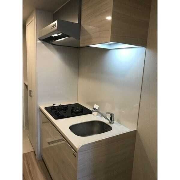 コンフォリア江坂広芝町の物件内観写真