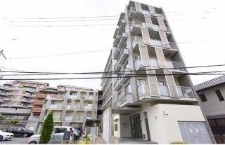 クレセント千里中央の物件外観写真