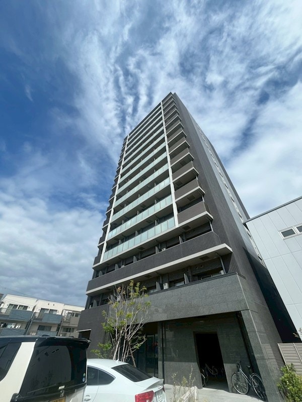 プレサンスブルーム東三国の物件外観写真