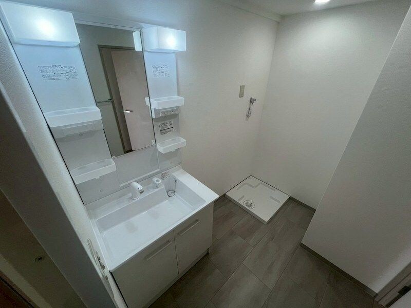 岡町駅 徒歩5分 3階の物件内観写真