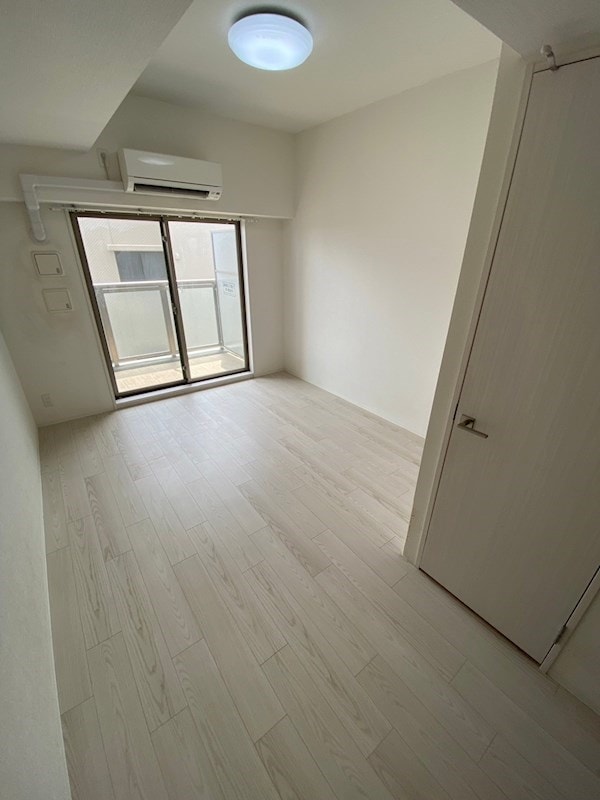 エスプレイスアーバンレジデンスの物件内観写真