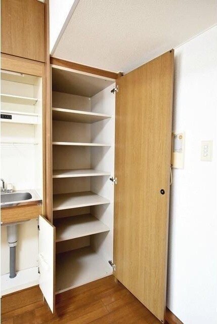 グランヴィ新大阪の物件内観写真