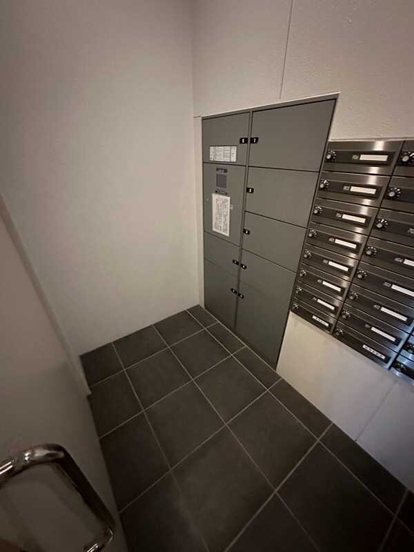 エストーネ江坂の物件内観写真