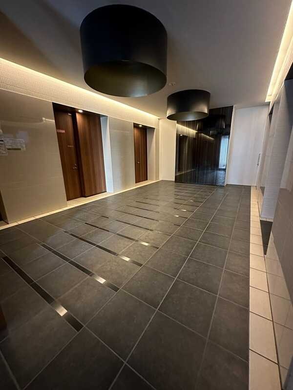 エストーネ江坂の物件内観写真