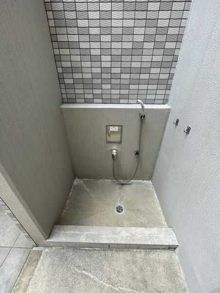 エストーネ江坂の物件内観写真