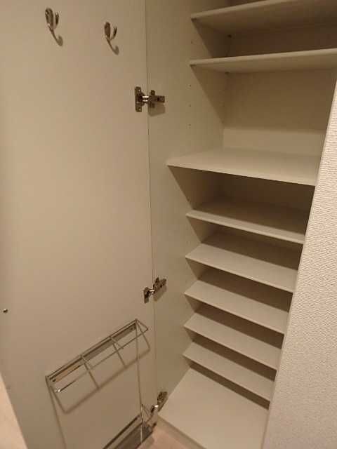 プレサンス新大阪クレスタの物件内観写真