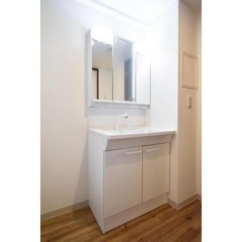 CASSIA江坂の物件内観写真