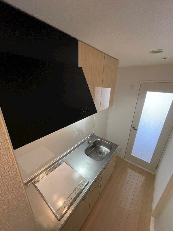 オリエンタル江坂の物件内観写真