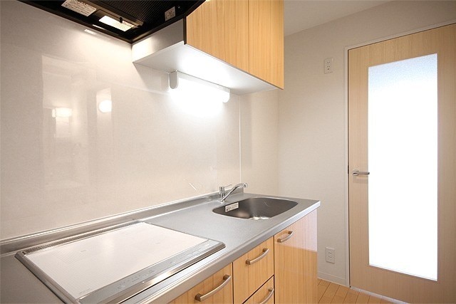 オリエンタル江坂の物件内観写真