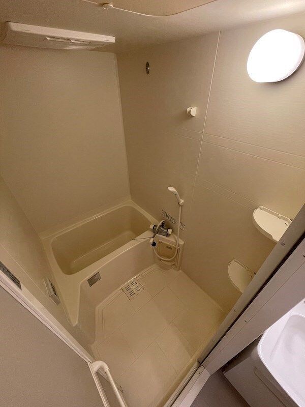 オリエンタル江坂の物件内観写真