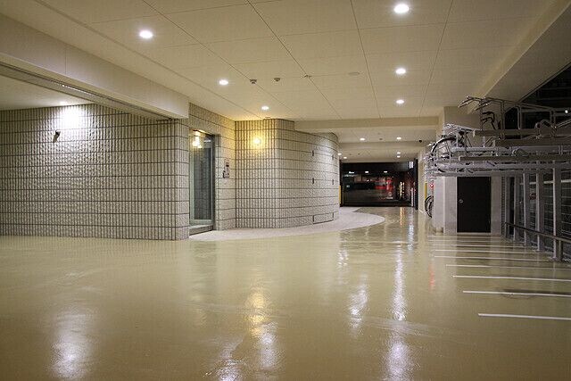 オリエンタル江坂の物件内観写真