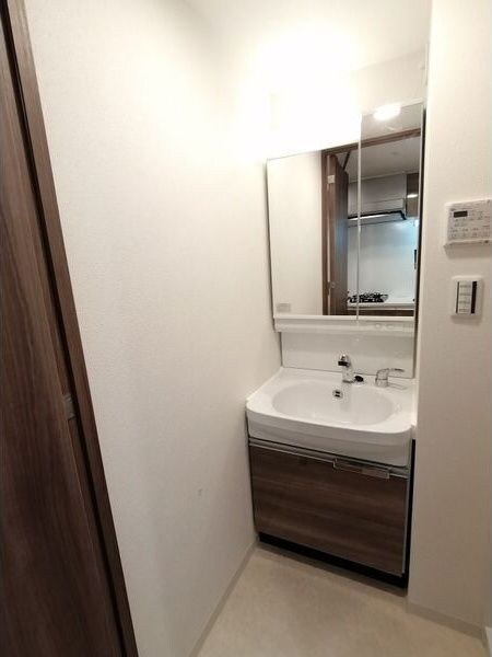 PHOENIX新大阪の物件内観写真