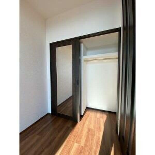 プレジオ緑地公園の物件内観写真