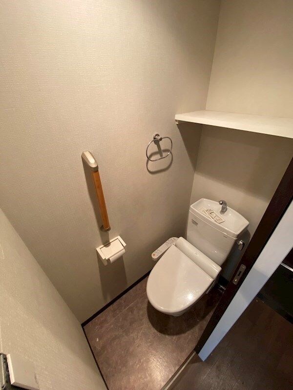 アリビオ江坂垂水町の物件内観写真