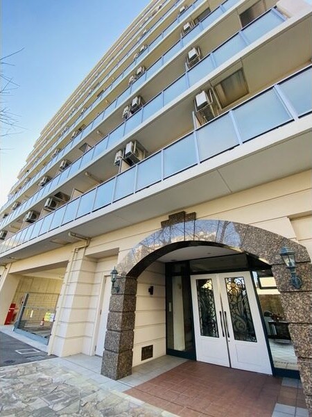 アリビオ江坂垂水町の物件外観写真