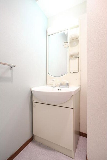 フローラ・ムラタ・ハイツの物件内観写真