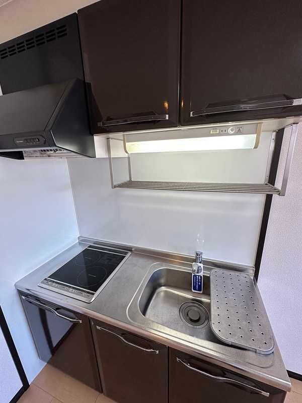 スリーハーブズ服部寿町の物件内観写真