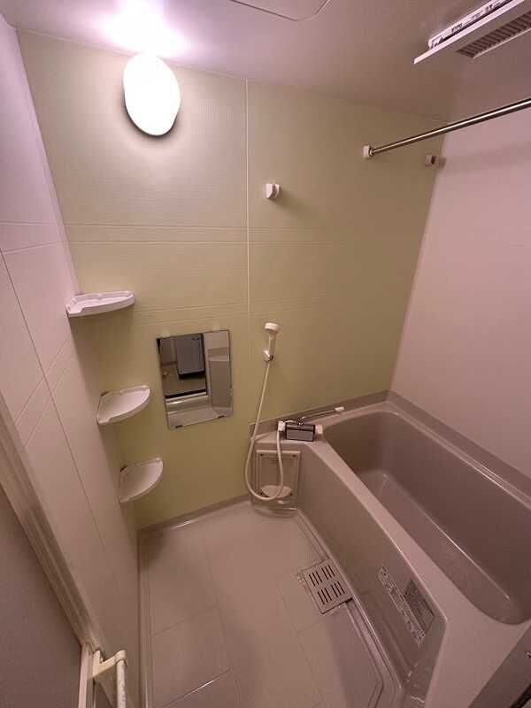 スリーハーブズ服部寿町の物件内観写真