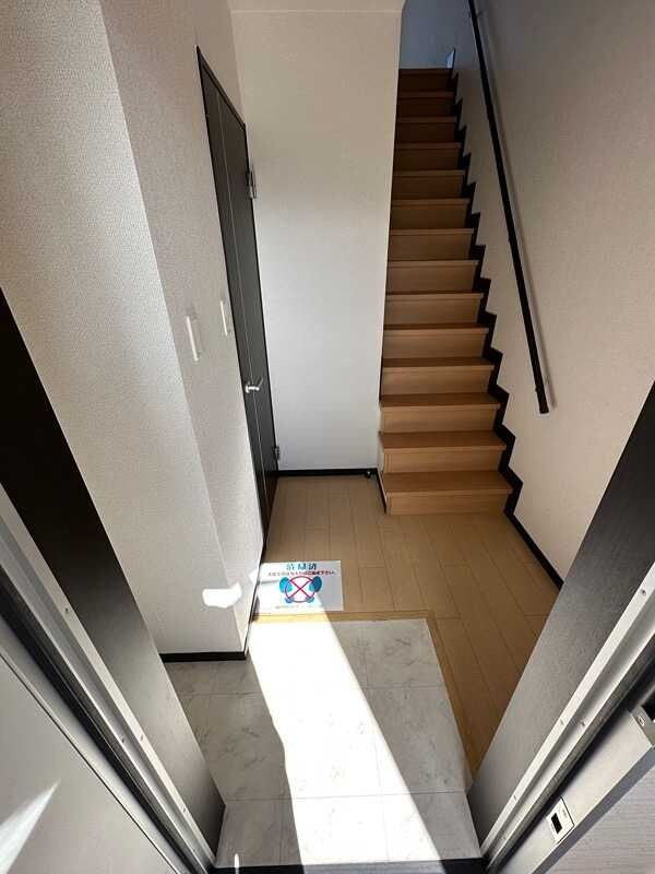 スリーハーブズ服部寿町の物件内観写真