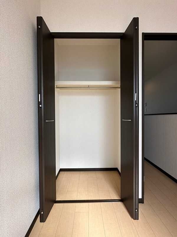 スリーハーブズ服部寿町の物件内観写真