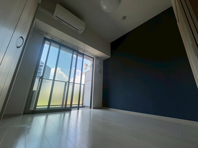 ライブガーデン江坂IXの物件内観写真