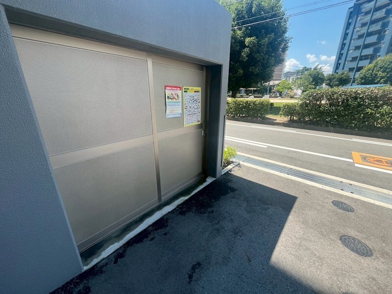 ライブガーデン江坂IXの物件内観写真