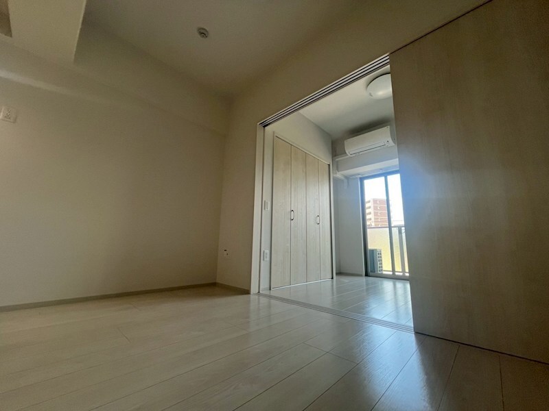 ライブガーデン江坂IXの物件内観写真