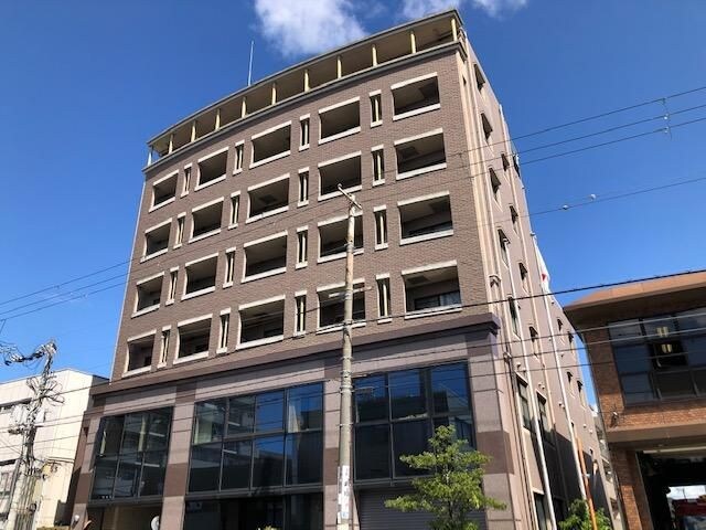 フローラルハイツ服部の物件外観写真