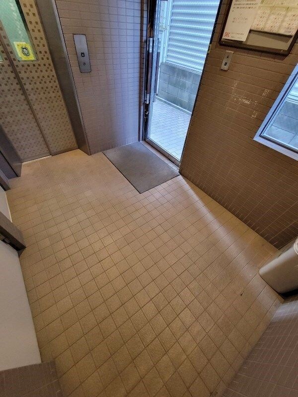 フローラルハイツ服部の物件内観写真