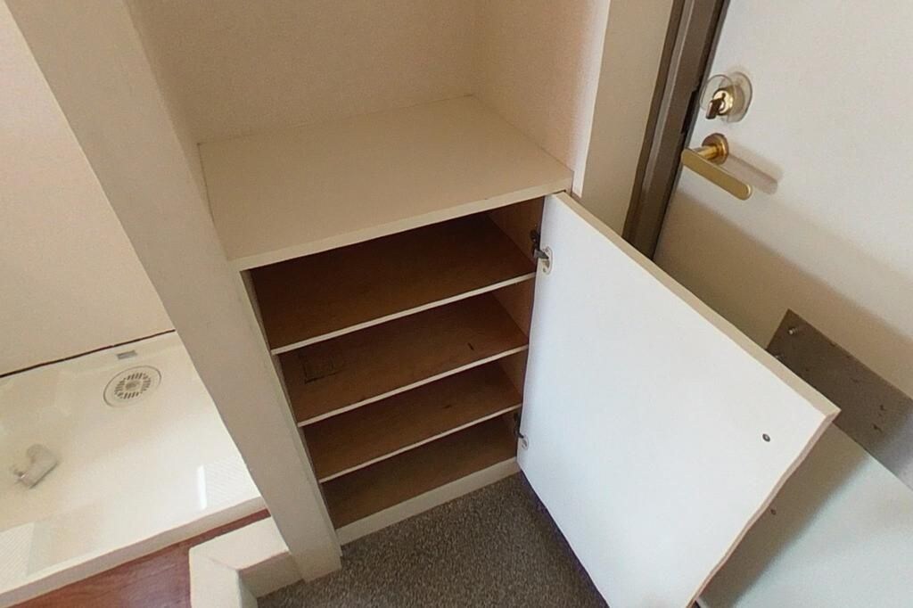 フローラルハイツ服部の物件内観写真