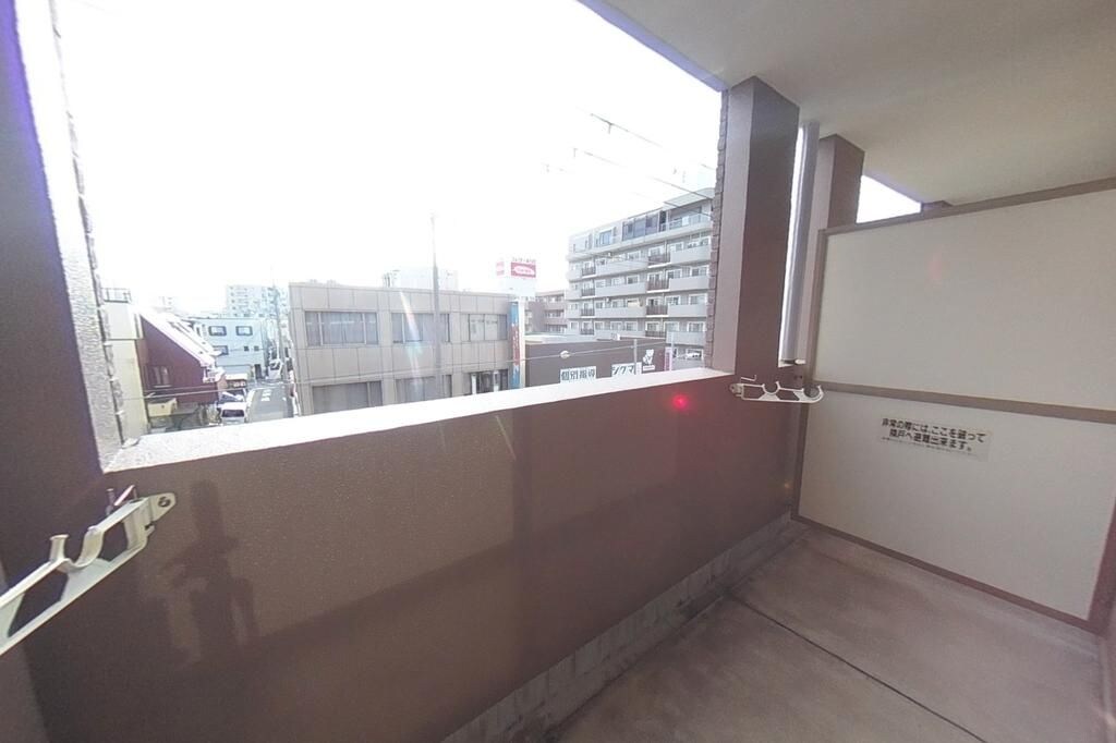 フローラルハイツ服部の物件内観写真