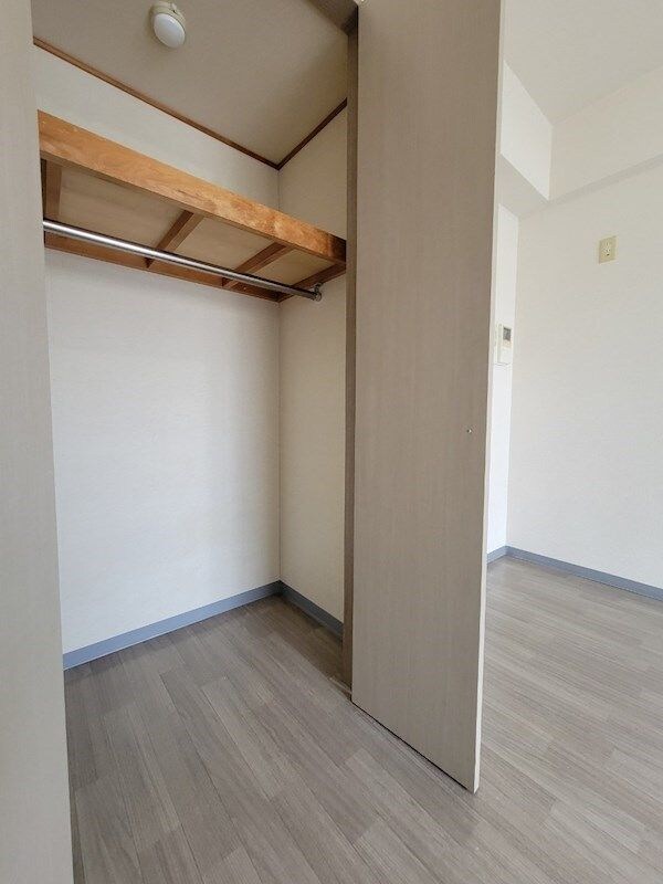 コンセール裕恵の物件内観写真