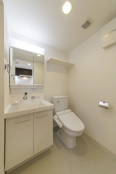 エステムコート新大阪IXグランブライトの物件内観写真