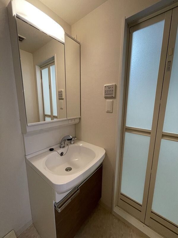 プレサンス東三国駅前グランクラスの物件内観写真