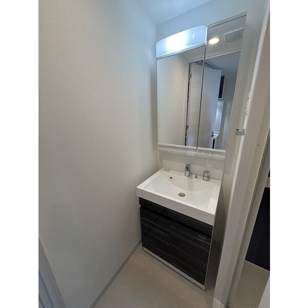 ライジングメゾン新大阪サウスの物件内観写真