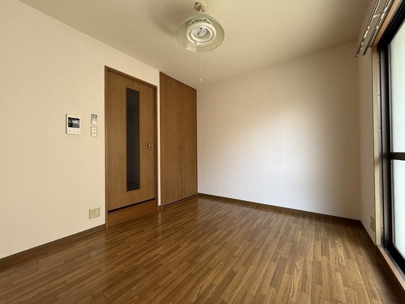 メリット伊丹の物件内観写真