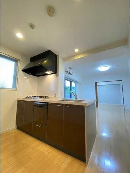 PHOENIX緑地公園の物件内観写真