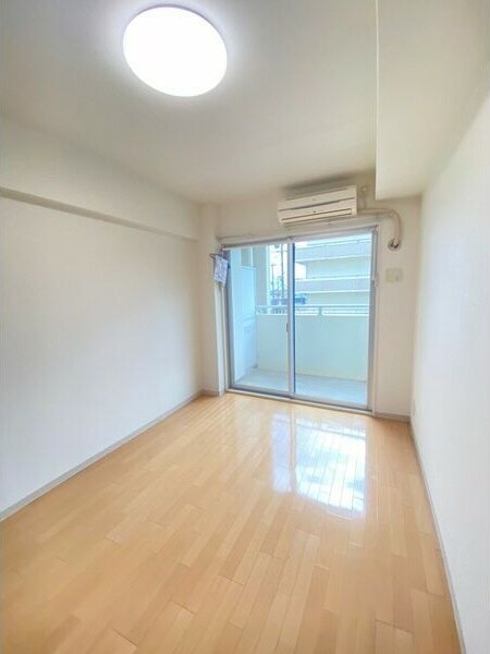 PHOENIX緑地公園の物件内観写真