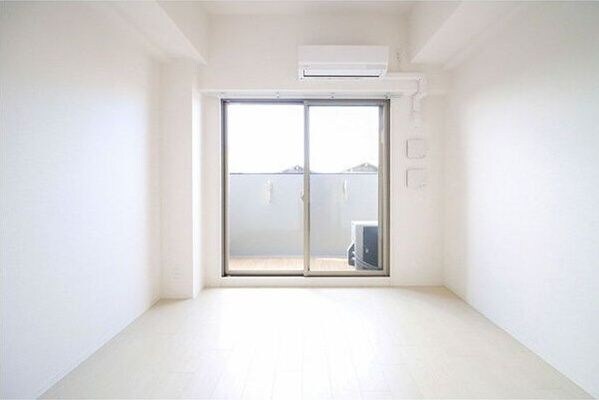 エスリード大阪クレストコートの物件内観写真