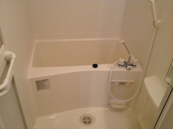 インペリアル豊中服部の物件内観写真